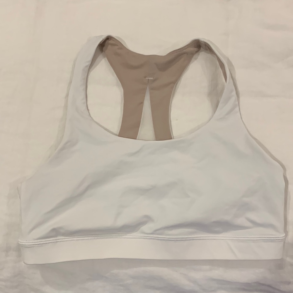 Lululemon Invigorate Bra